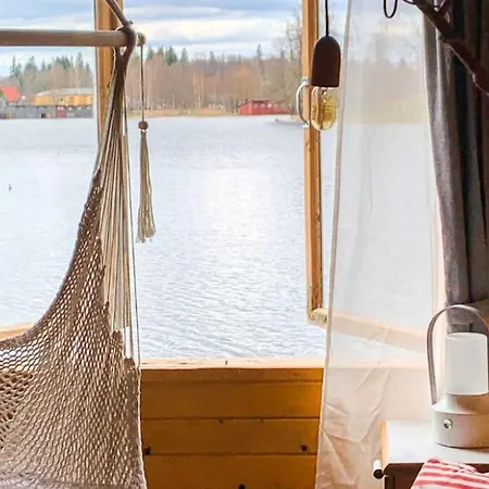 Bed&boat Two-story Boathouse On Lake+boat Apartman *